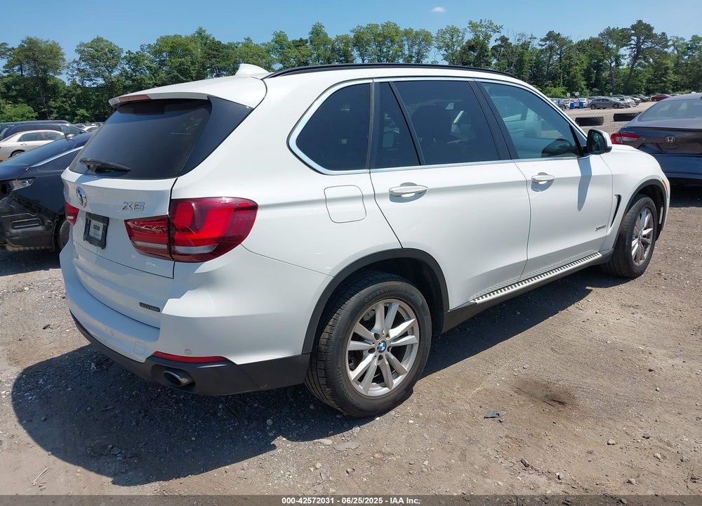 2015 BMW X5 VIN: 5UXKR0C54F0P15523