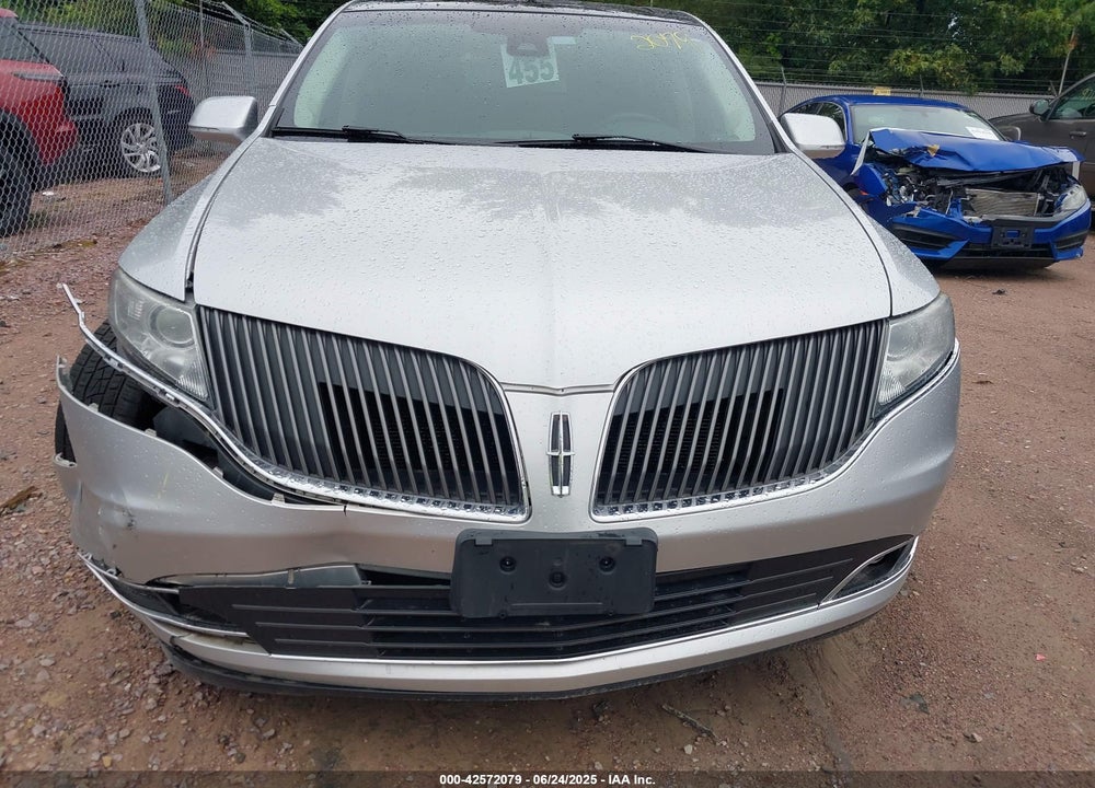 2016 LINCOLN MKT VIN: 2LMHJ5AT3GBL01960