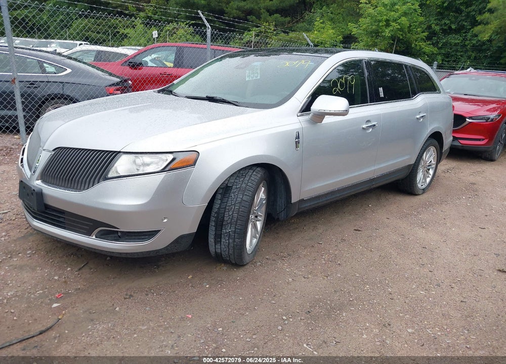 2016 LINCOLN MKT VIN: 2LMHJ5AT3GBL01960