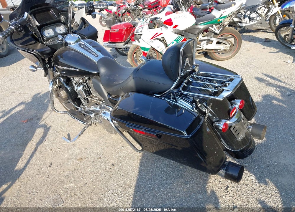 2019 HARLEY-DAVIDSON FLTRX VIN: 1HD1KHC16KB622674