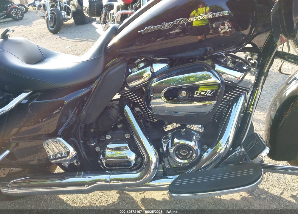 2019 HARLEY-DAVIDSON FLTRX VIN: 1HD1KHC16KB622674