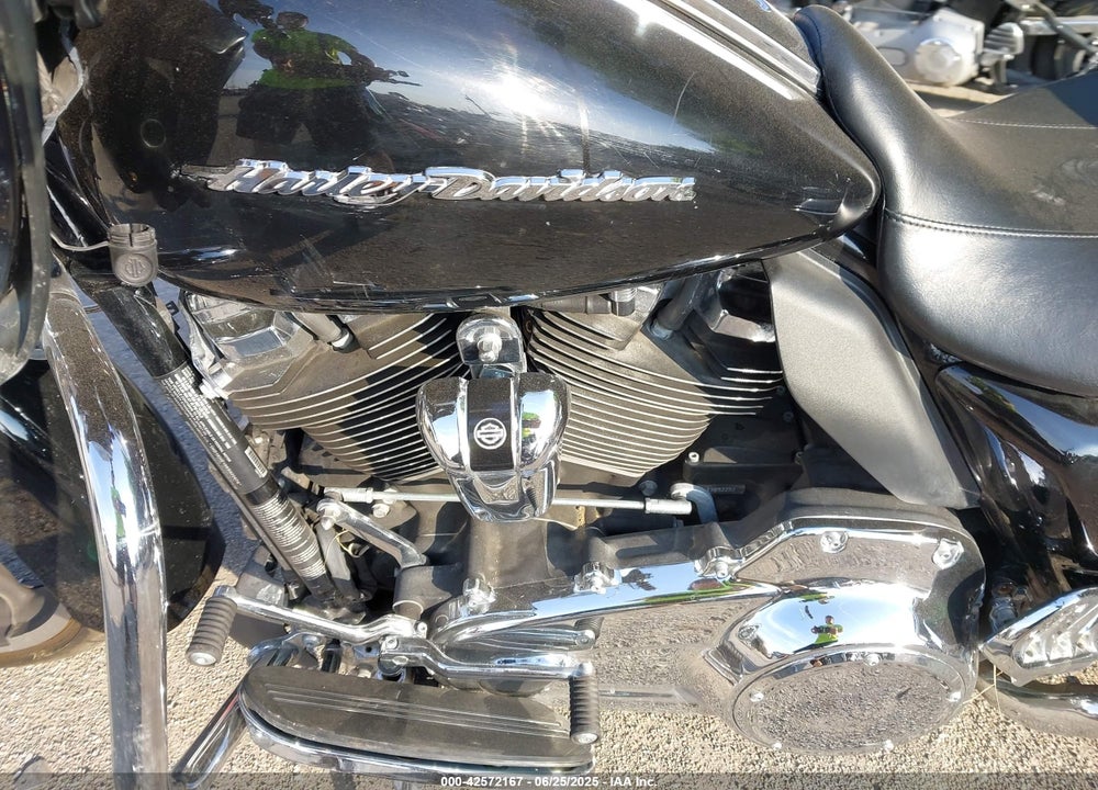 2019 HARLEY-DAVIDSON FLTRX VIN: 1HD1KHC16KB622674