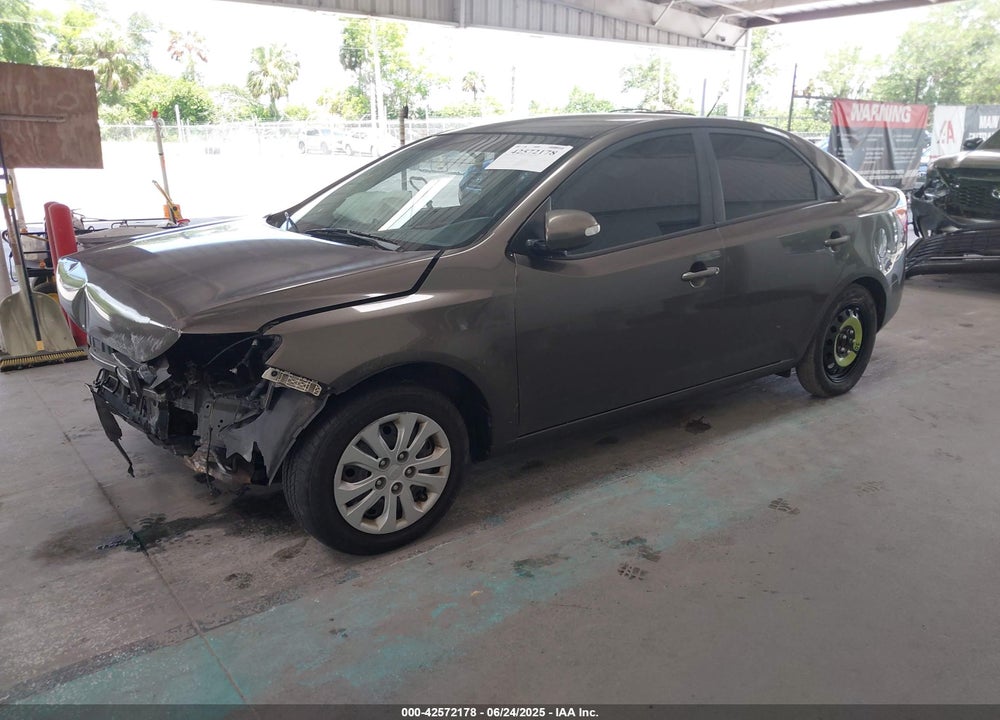 2010 KIA FORTE VIN: KNAFU4A21A5080335