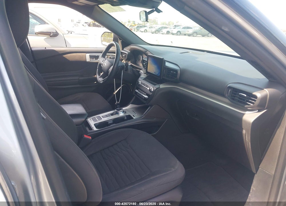 2020 FORD EXPLORER XLT VIN: 1FMSK7DH5LGB82832
