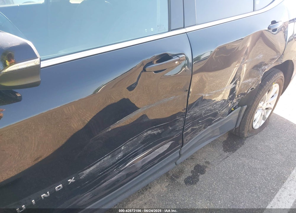 2019 CHEVROLET EQUINOX VIN: 2GNAXUEV2K6151242