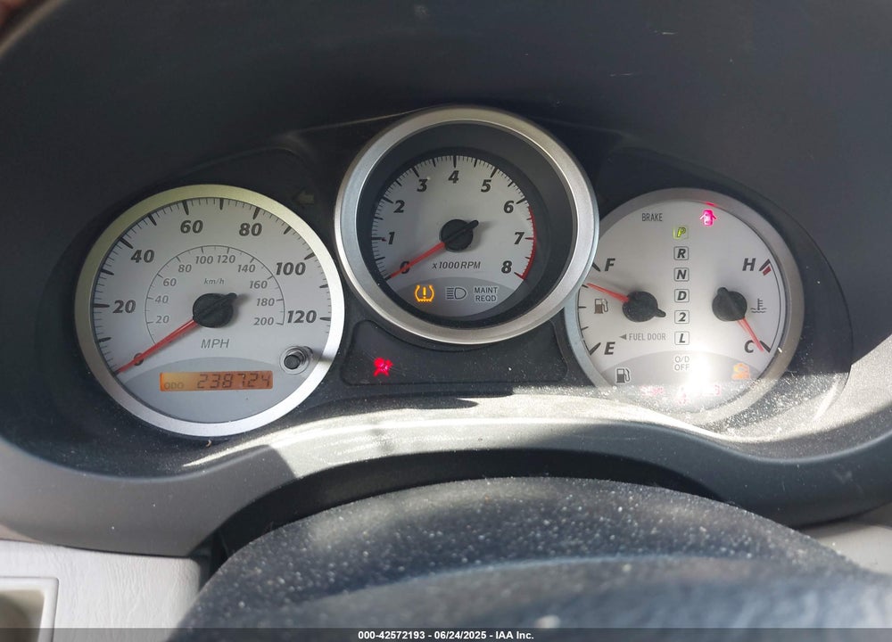 2005 TOYOTA RAV4 VIN: JTEGD20VX50064494