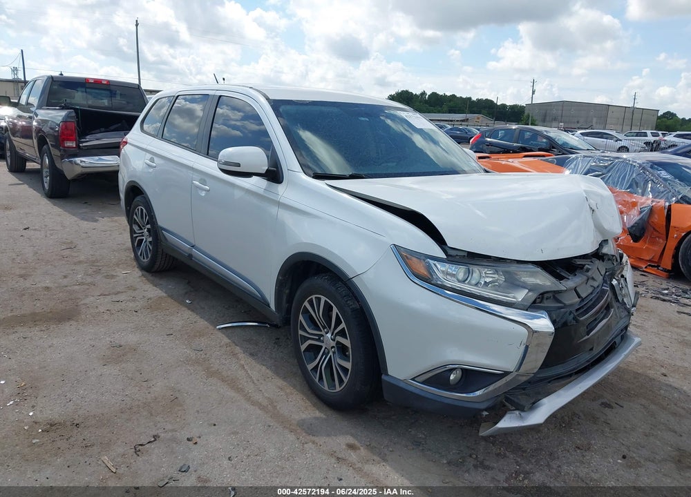 2016 MITSUBISHI OUTLANDER SE/SEL VIN: JA4AD3A35GZ003401