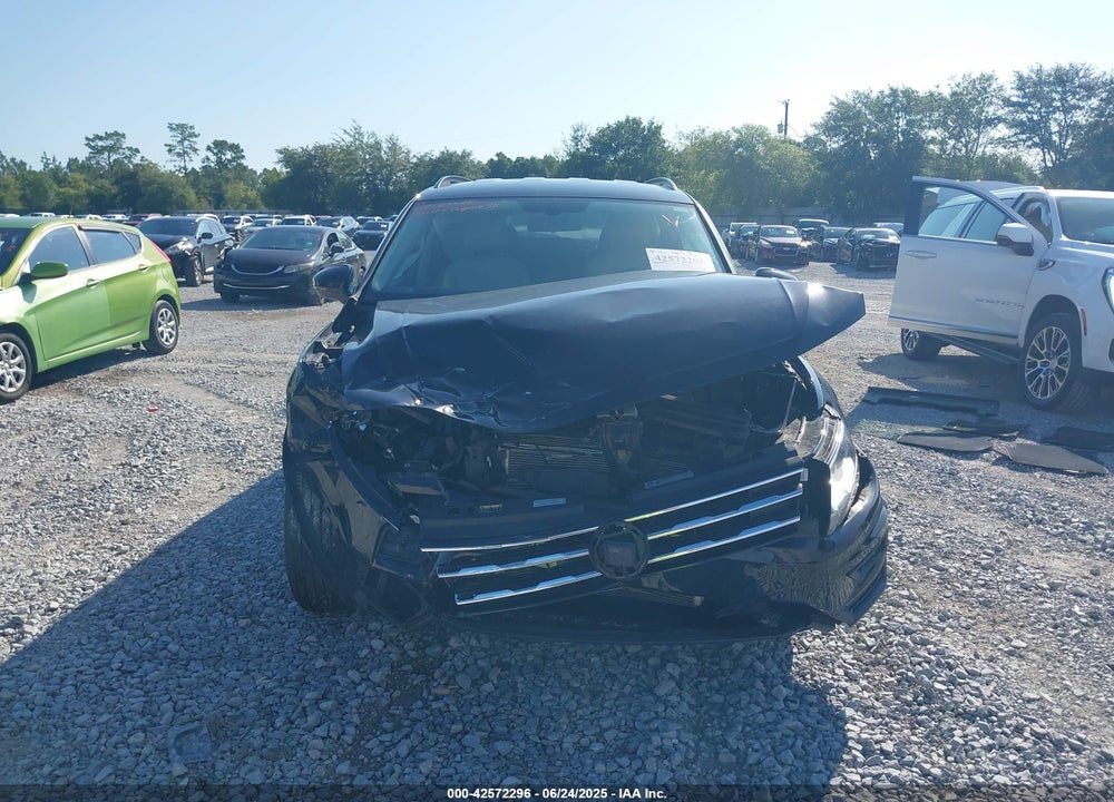 2019 VOLKSWAGEN TIGUAN VIN: 3VV3B7AX6KM104361