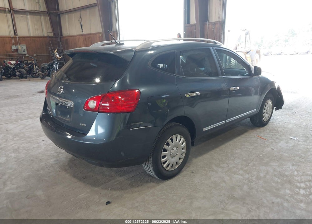 2015 NISSAN ROGUE SELECT S VIN: JN8AS5MV1FW757324