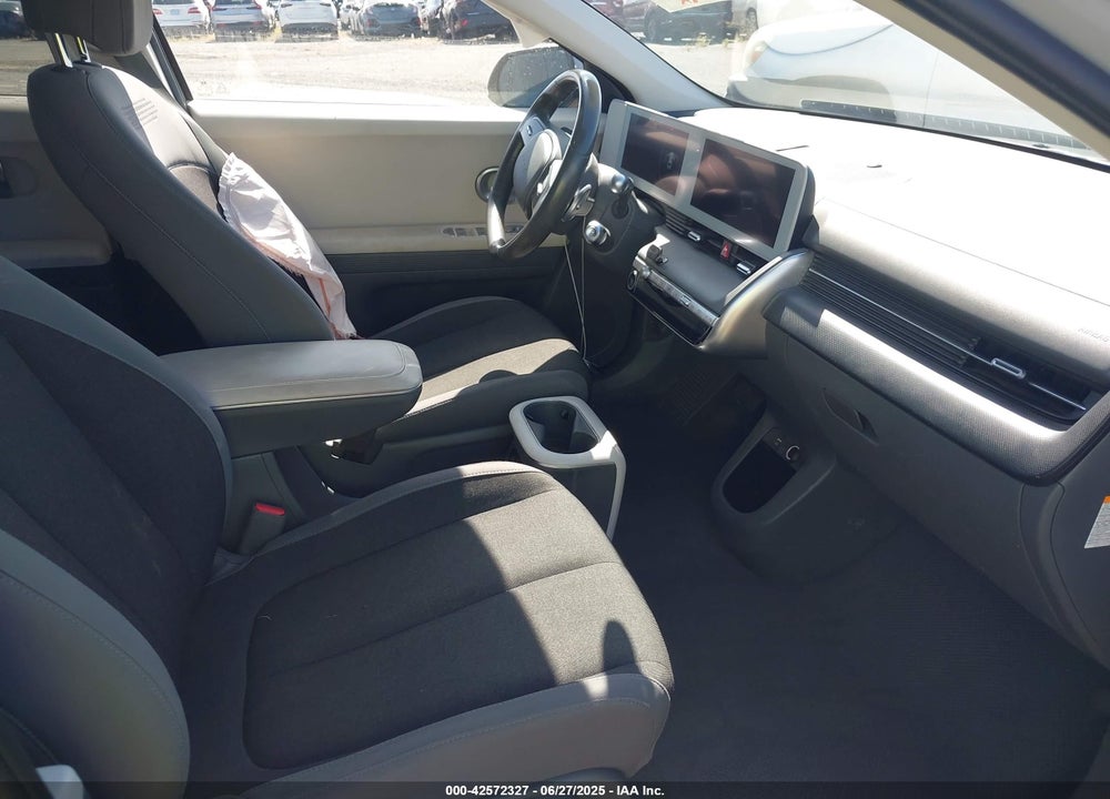 2022 HYUNDAI IONIQ 5 VIN: KM8KM4AE8NU052213