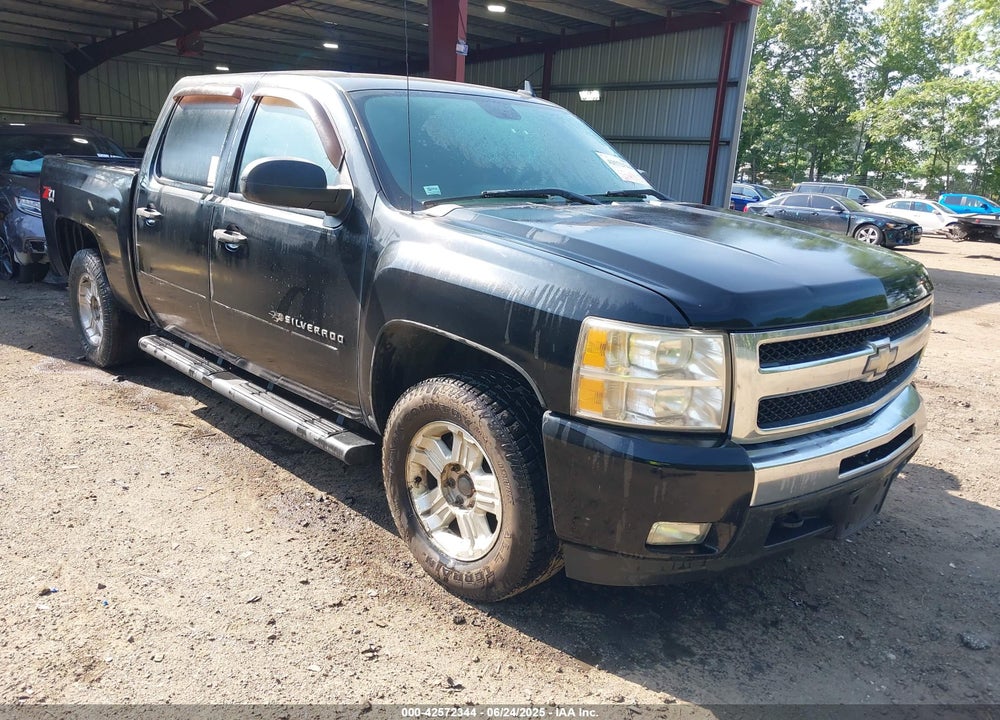 2011 CHEVROLET SILVERADO 1500 LT VIN: 3GCPKSE36BG255726