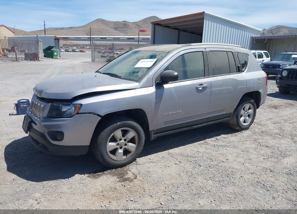 2016 JEEP COMPASS VIN: 1C4NJCBB2GD577084