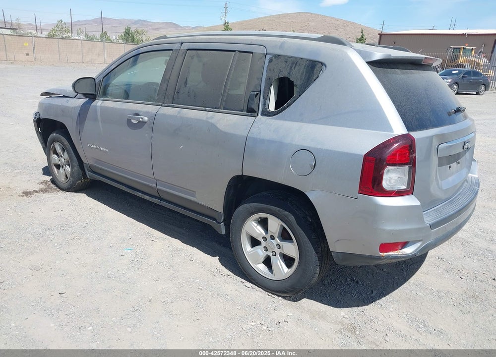2016 JEEP COMPASS VIN: 1C4NJCBB2GD577084