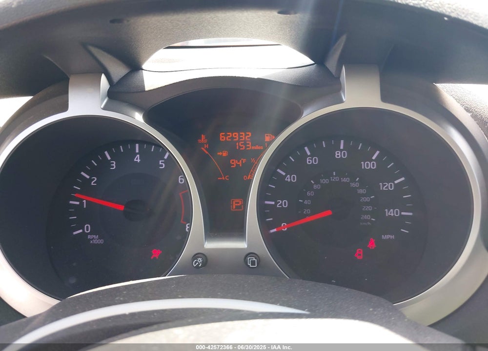 2015 NISSAN JUKE VIN: JN8AF5MV9FT555689