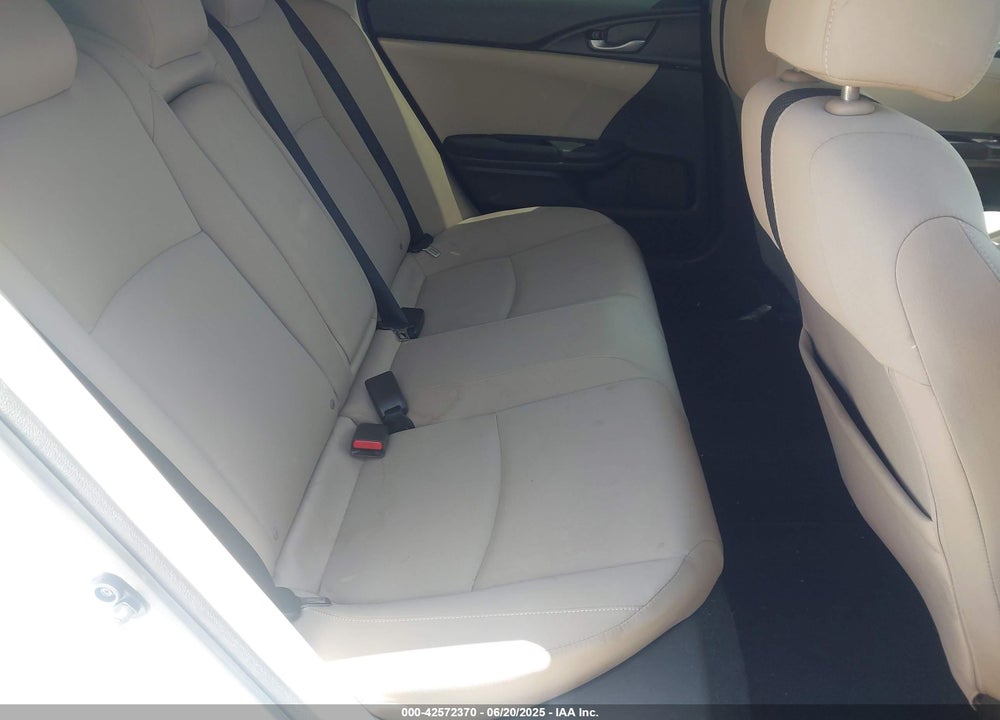 2016 HONDA CIVIC VIN: 19XFC2F74GE243989