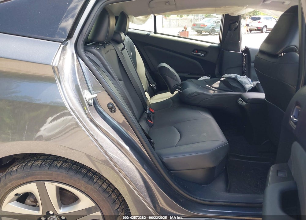 2020 TOYOTA PRIUS VIN: JTDKARFU7L3121485