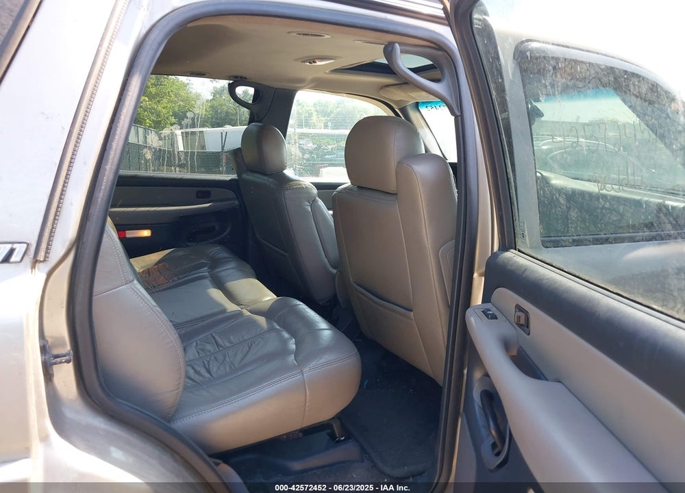 2002 CHEVROLET TAHOE Z71 VIN: 1GNEK13Z22R196576