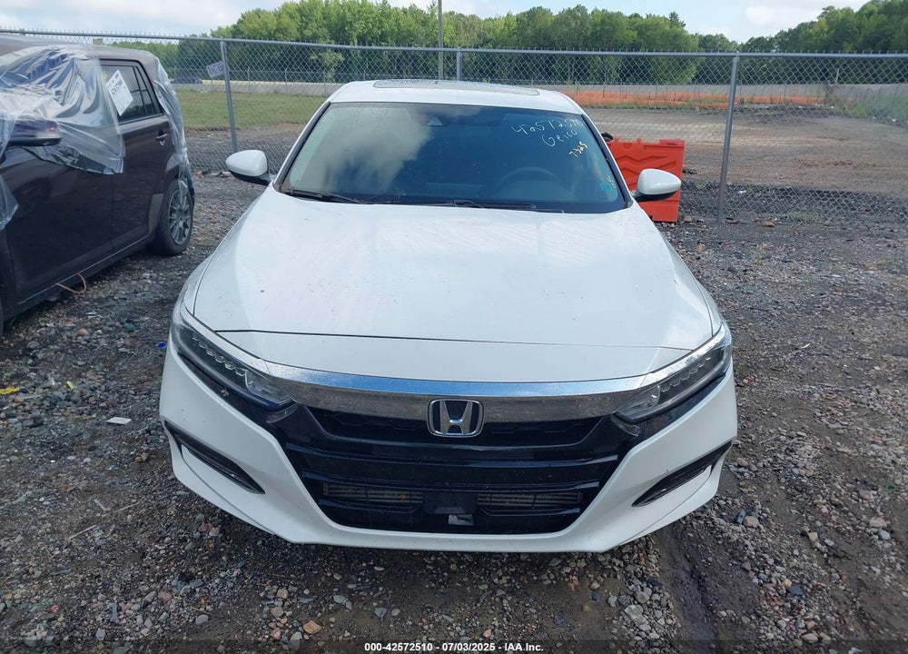 2018 HONDA ACCORD EX VIN: 1HGCV1F40JA048593