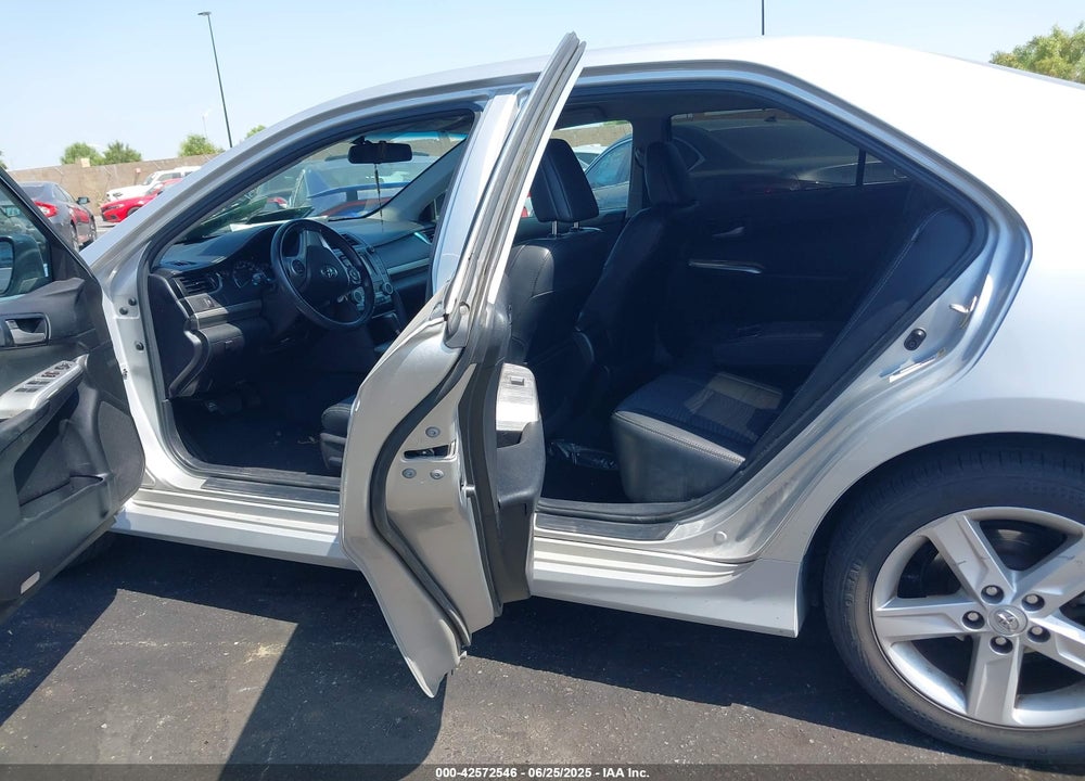 2014 TOYOTA CAMRY VIN: 4T1BF1FK5EU439261