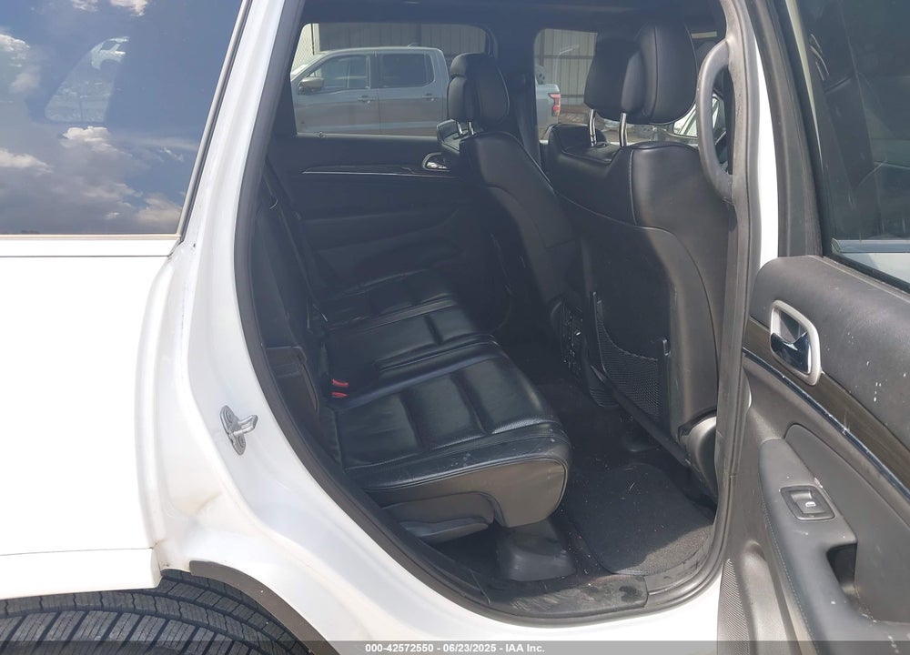2018 JEEP GRAND CHEROKEE VIN: 1C4RJECG5JC260436