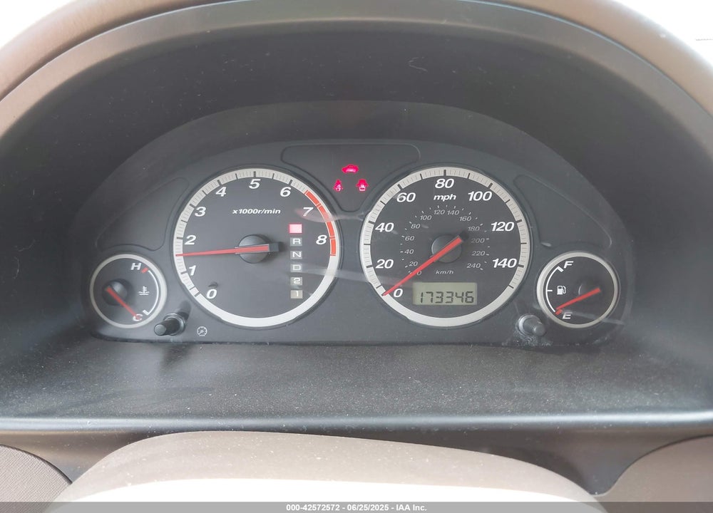 2002 HONDA CR-V LX VIN: JHLRD68452C018326