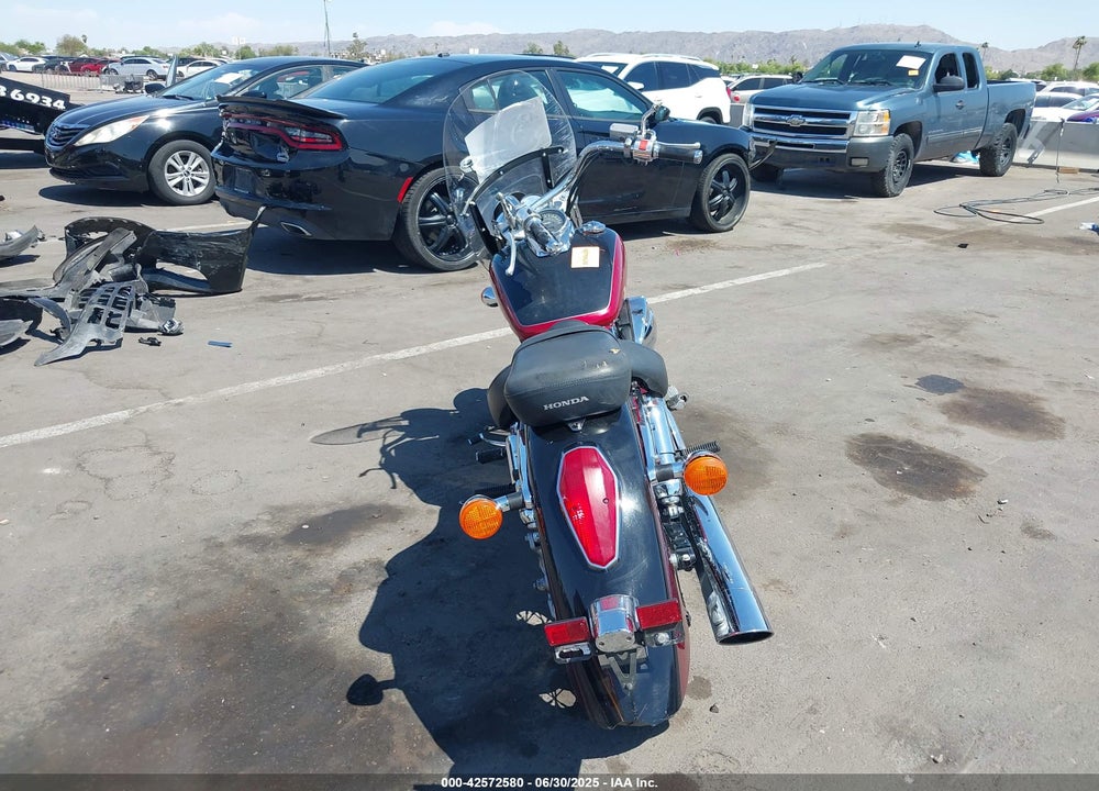 2005 HONDA VT750 CA VIN: JH2RC50385M103163