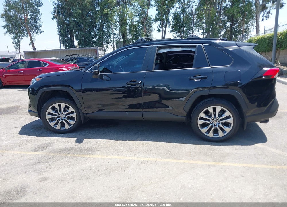 2021 TOYOTA RAV4 VIN: 2T3C1RFV8MC137207