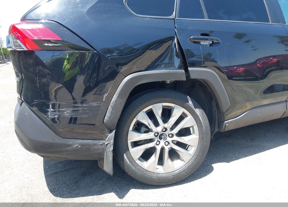 2021 TOYOTA RAV4 VIN: 2T3C1RFV8MC137207