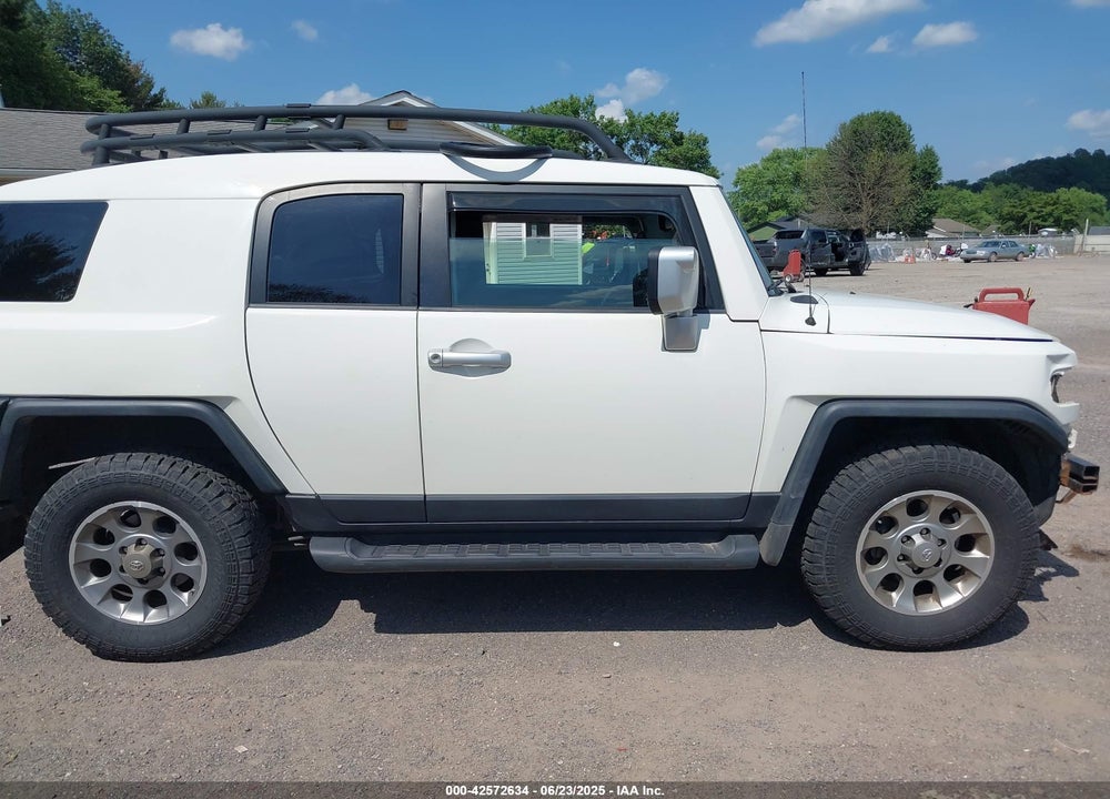 2012 TOYOTA FJ CRUISER VIN: JTEBU4BF8CK124950