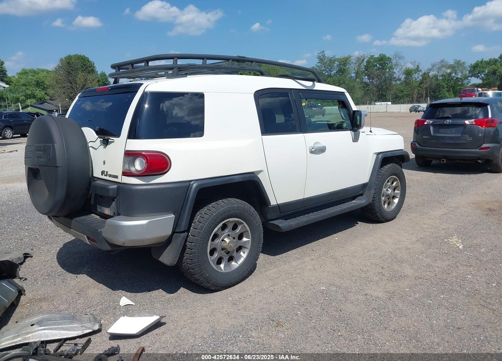 2012 TOYOTA FJ CRUISER VIN: JTEBU4BF8CK124950
