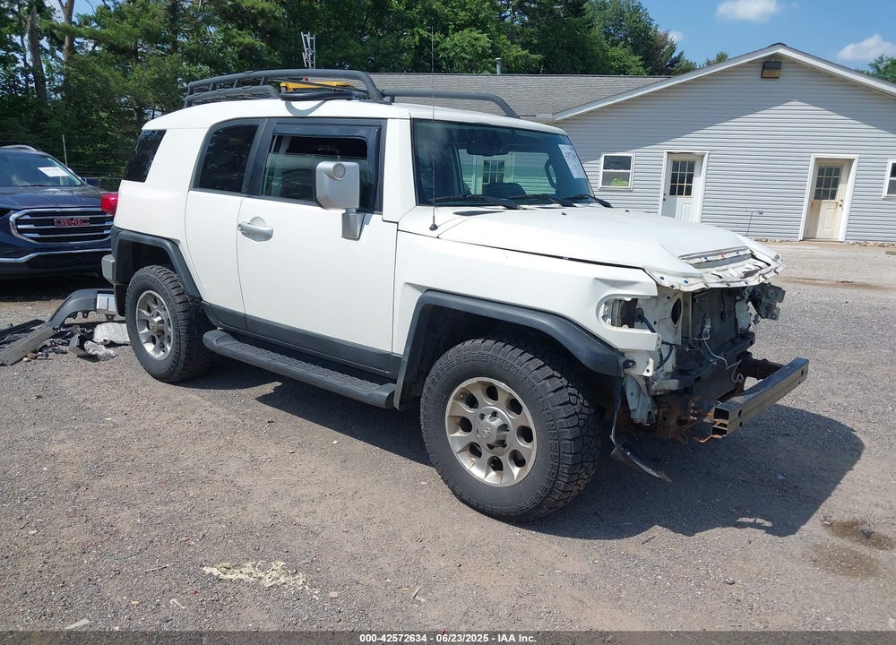 2012 TOYOTA FJ CRUISER VIN: JTEBU4BF8CK124950