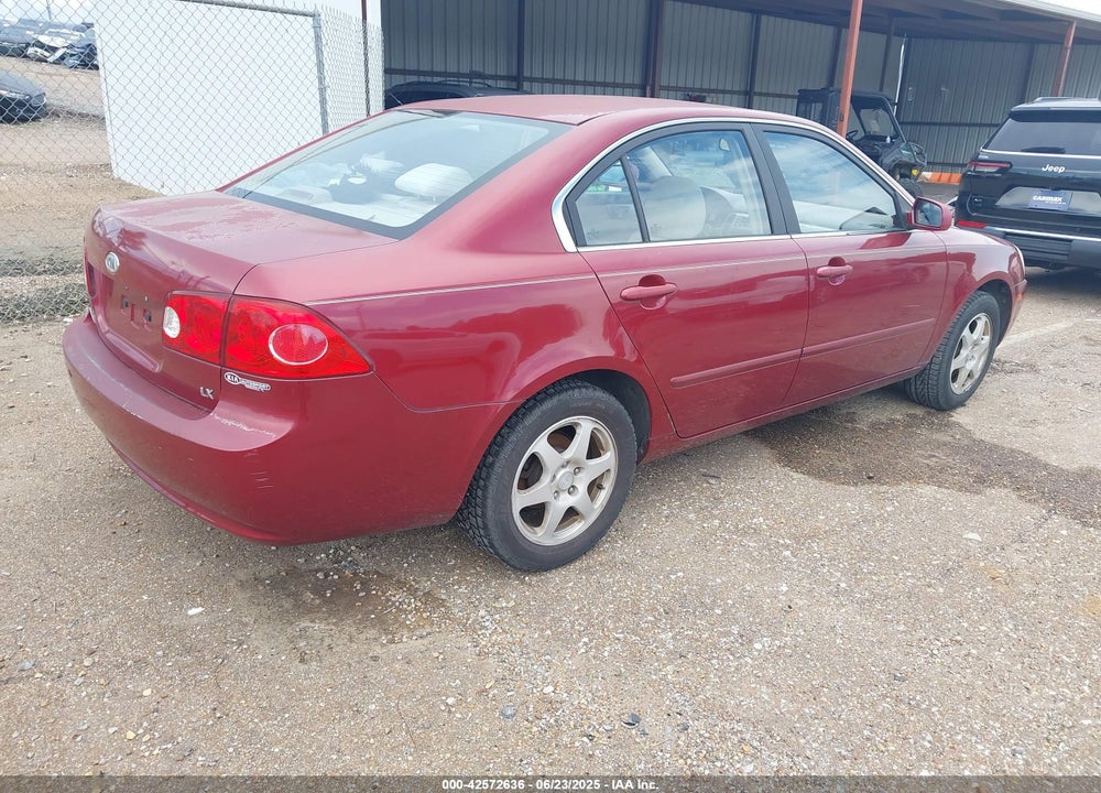 2008 KIA OPTIMA LX VIN: KNAGE123885251888