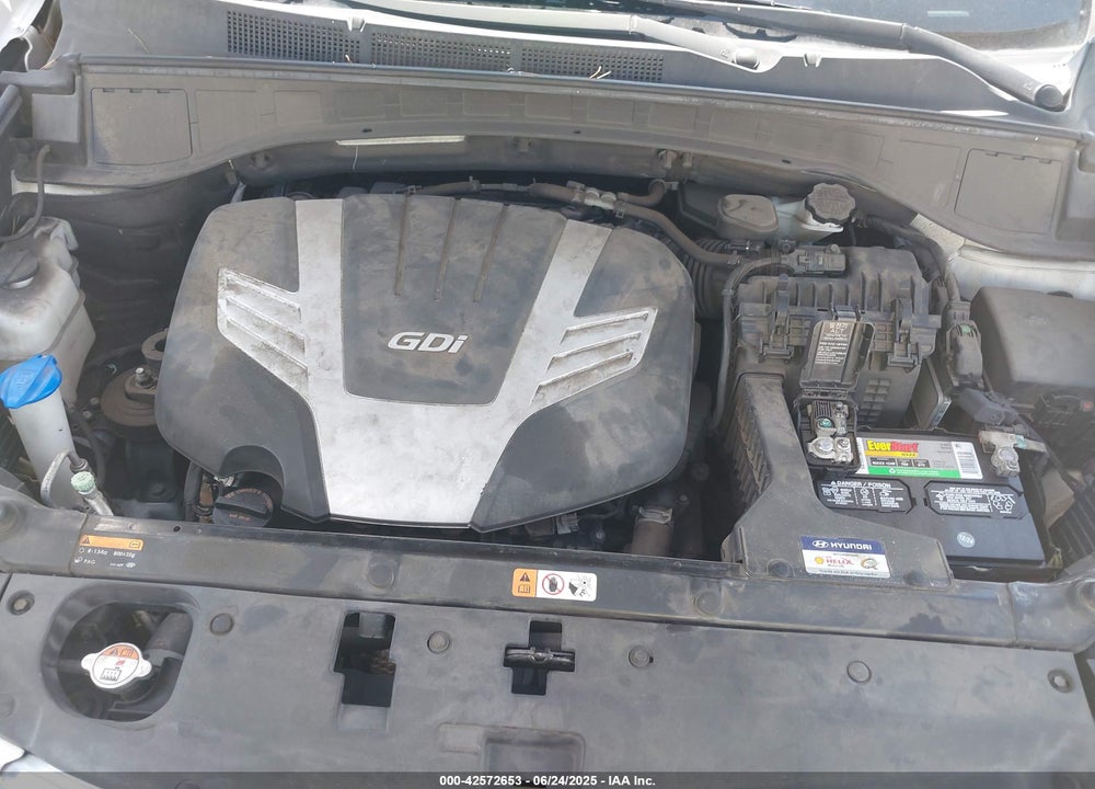 2016 HYUNDAI SANTA FE VIN: KM8SM4HF8GU147288