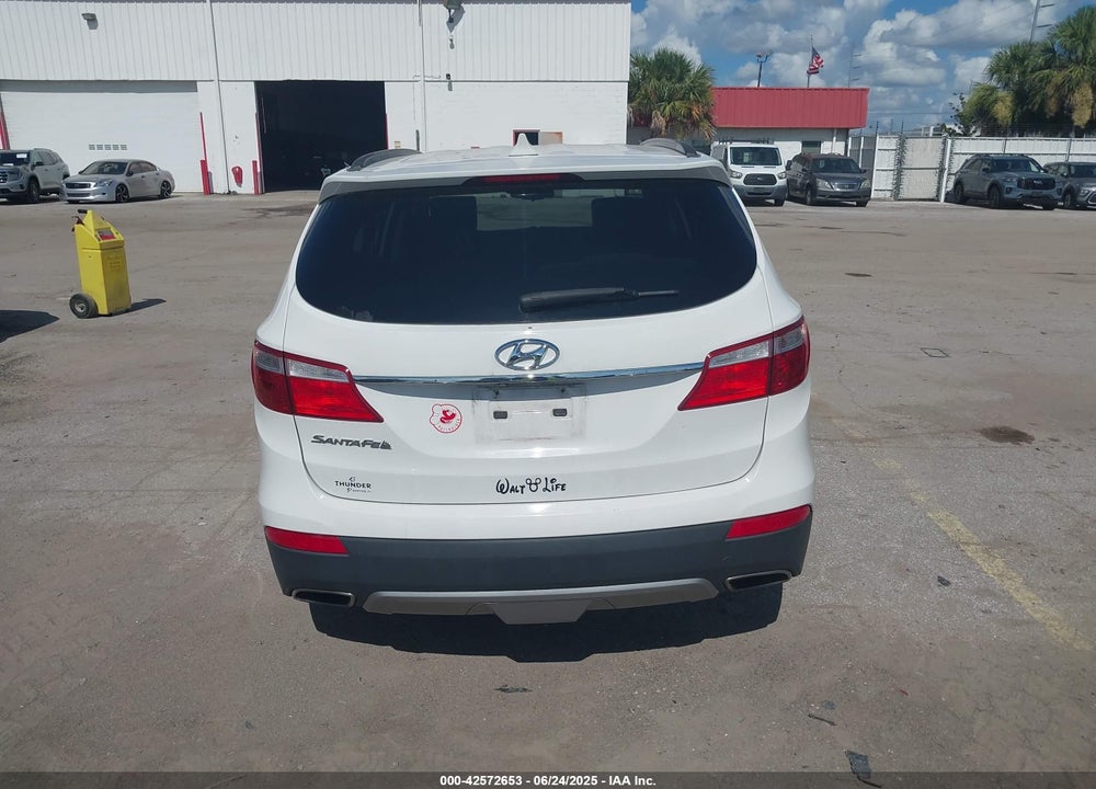 2016 HYUNDAI SANTA FE VIN: KM8SM4HF8GU147288