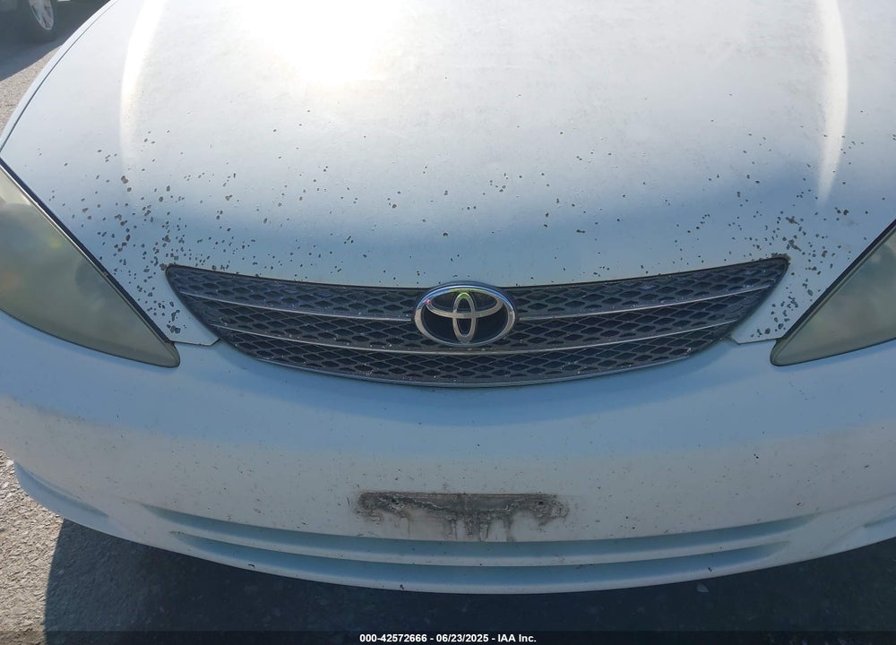 2004 TOYOTA CAMRY LE VIN: 4T1BE32K24U353425