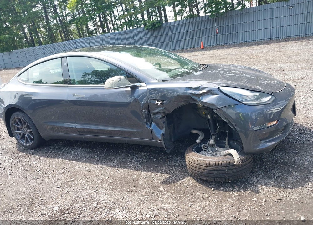 2019 TESLA MODEL 3 VIN: 5YJ3E1EA5KF400131