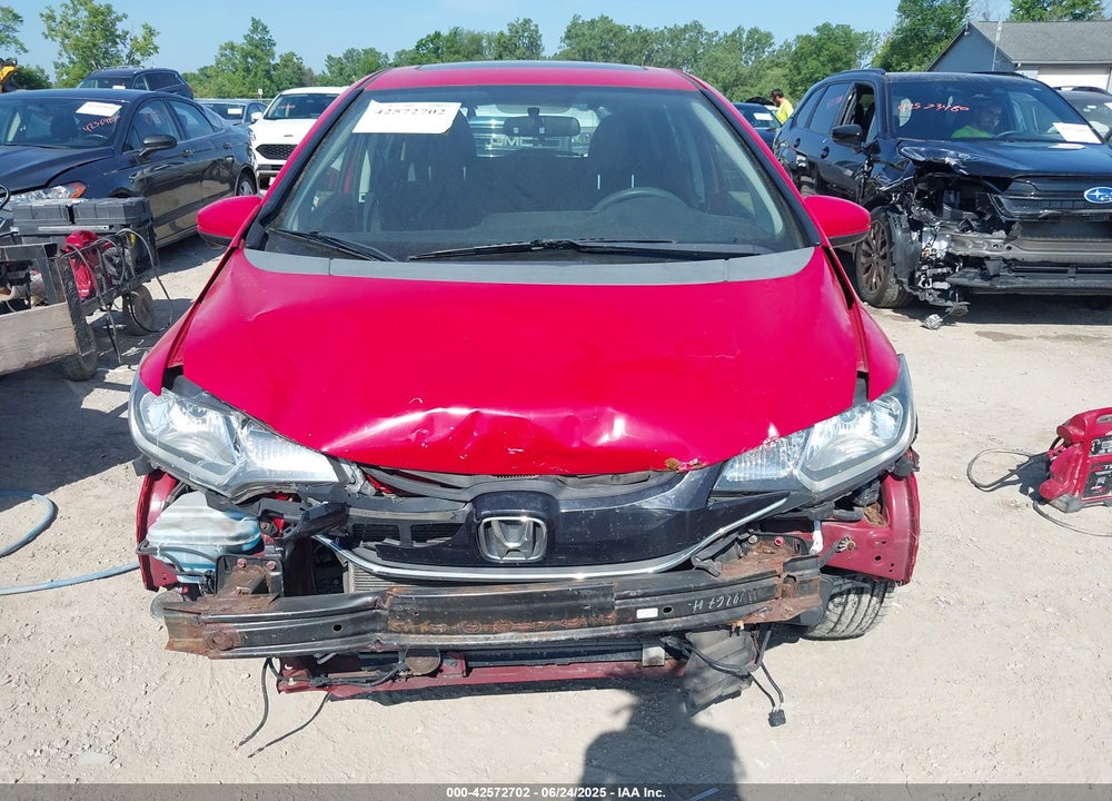 2015 HONDA FIT VIN: 3HGGK5H81FM702738