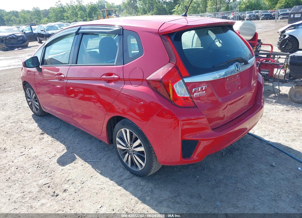 2015 HONDA FIT VIN: 3HGGK5H81FM702738