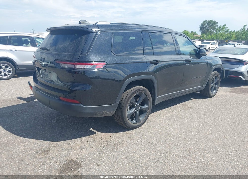 2023 JEEP GRAND CHEROKEE L VIN: 1C4RJJAG4P8817795
