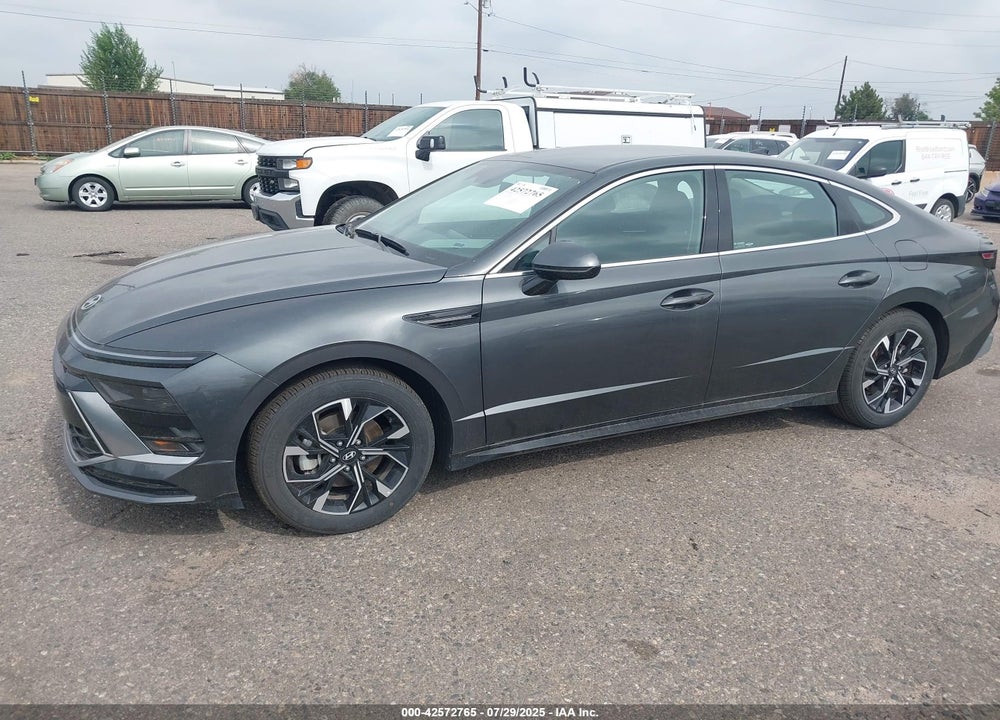 2025 HYUNDAI SONATA VIN: KMHL64JA3SA463687