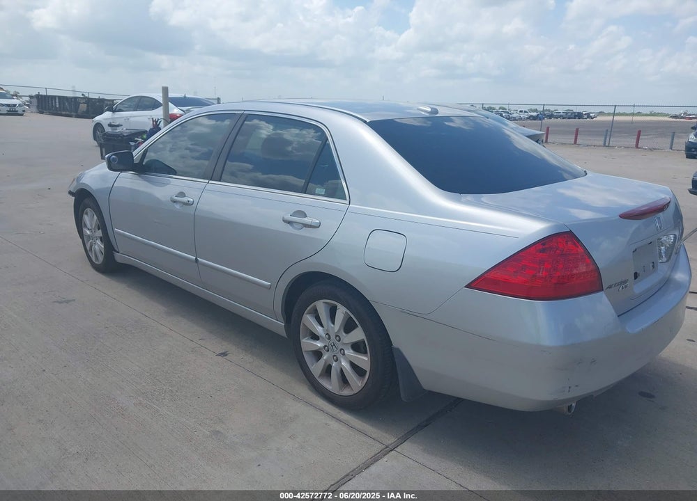 2007 HONDA ACCORD VIN: 1HGCM66517A098243