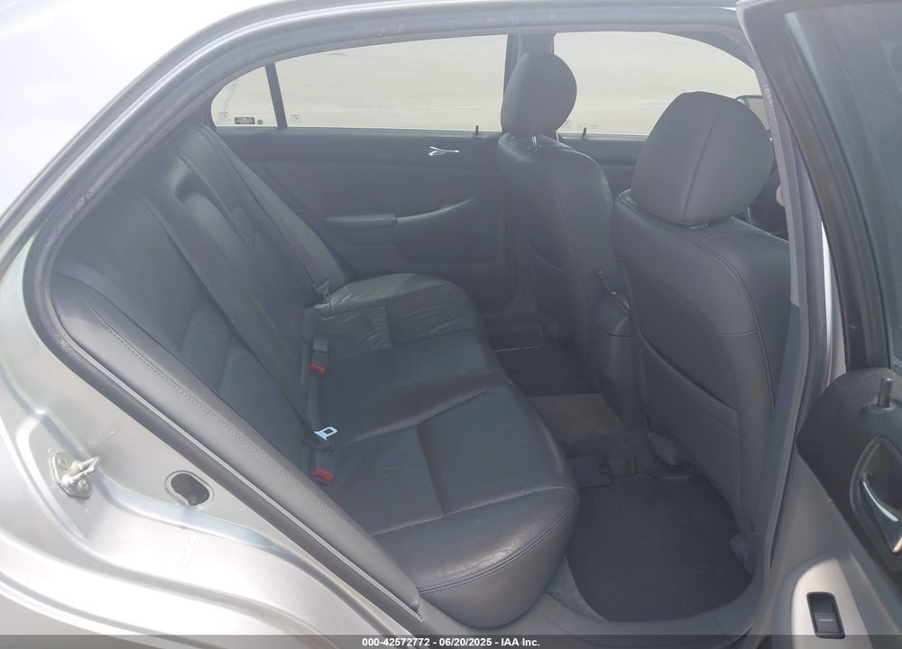 2007 HONDA ACCORD VIN: 1HGCM66517A098243