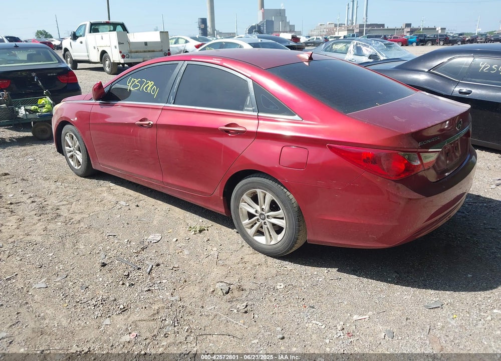 2013 HYUNDAI SONATA GLS VIN: 5NPEB4ACXDH696844