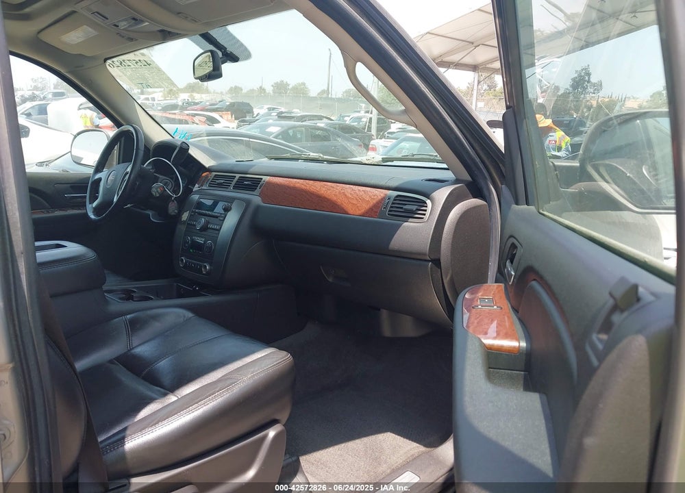 2007 GMC YUKON SLT VIN: 1GKFC13007R134178