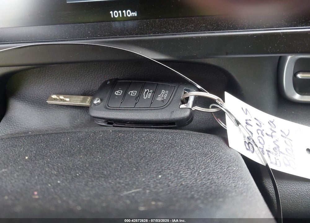 2024 HYUNDAI ELANTRA VIN: KMHLL4DG7RU849692