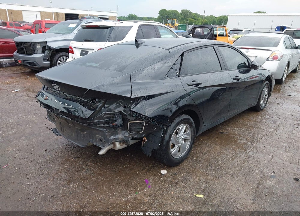 2024 HYUNDAI ELANTRA VIN: KMHLL4DG7RU849692