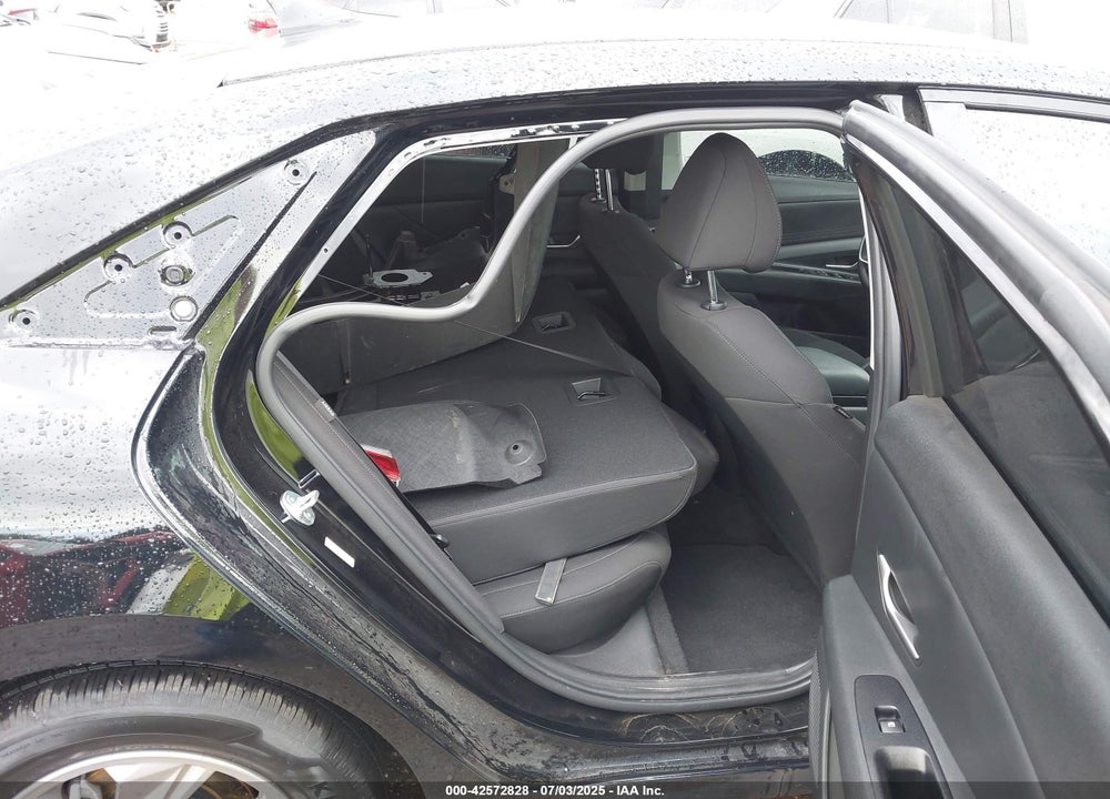 2024 HYUNDAI ELANTRA VIN: KMHLL4DG7RU849692