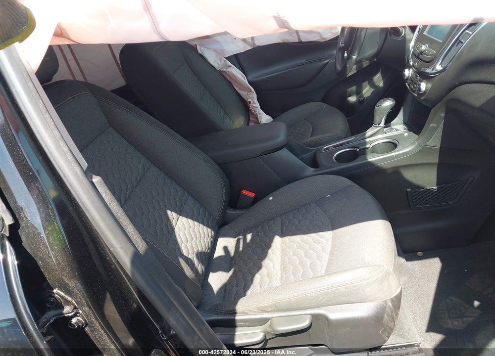 2018 CHEVROLET EQUINOX VIN: 2GNAXJEV9J6310674