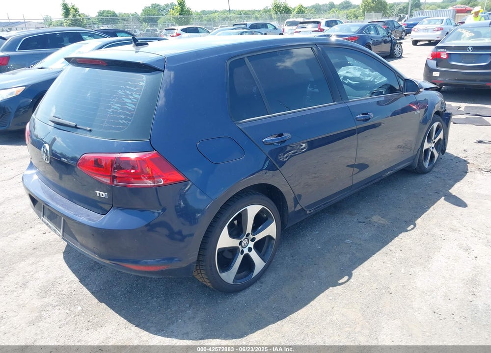 2015 VOLKSWAGEN GOLF VIN: 3VW2A7AU1FM041112