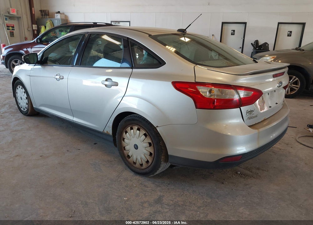2014 FORD FOCUS VIN: 1FADP3F22EL376296